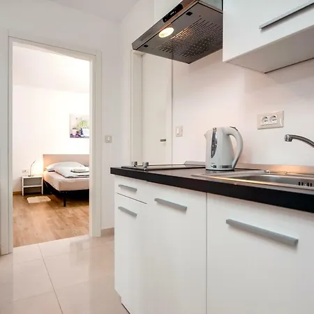 Sonata Apartment *